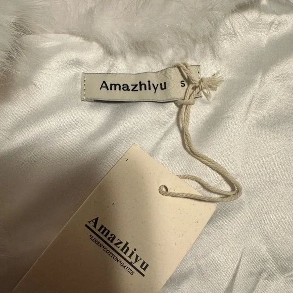 White Faux Fur shrug jacket - Picture 3 of 3